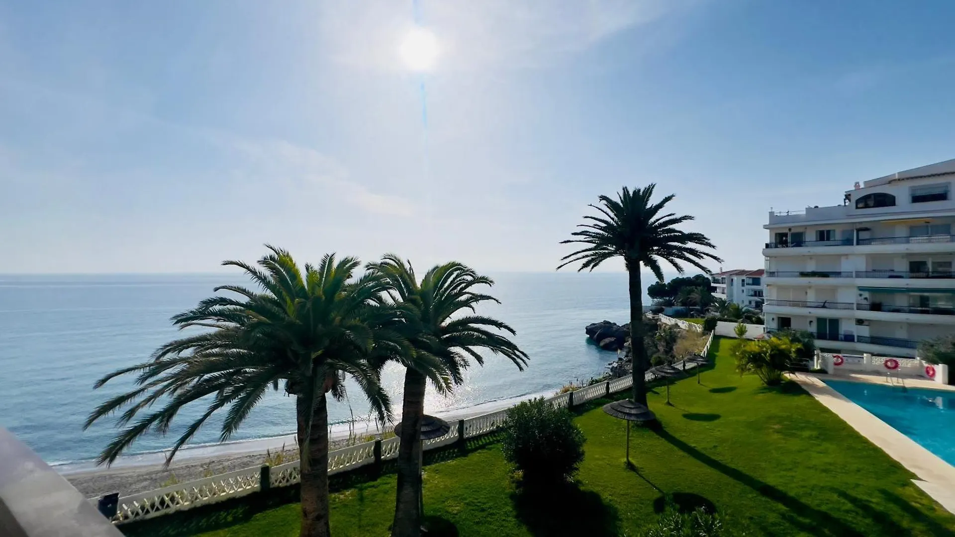 Acapulco Playa Beautiful Seaview Apartment Nerja