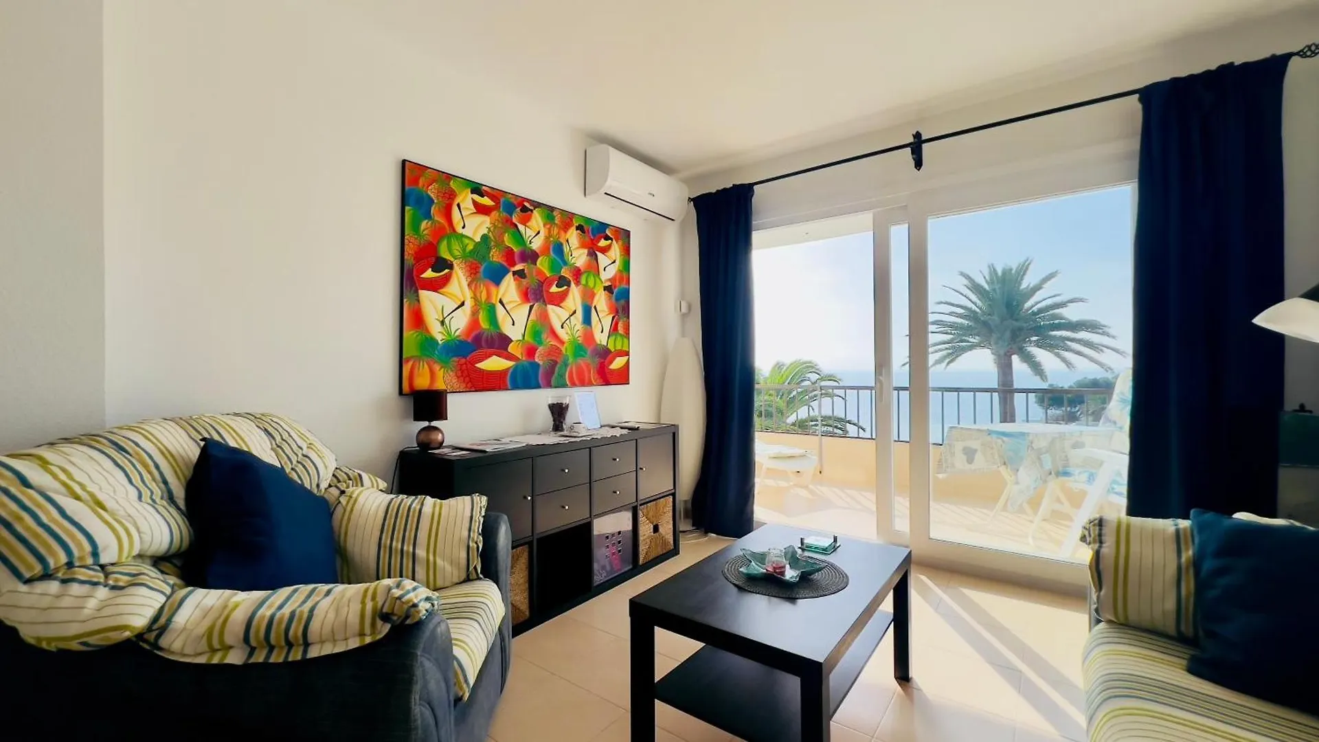 Апартаменты Acapulco Playa Beautiful Seaview Нерха