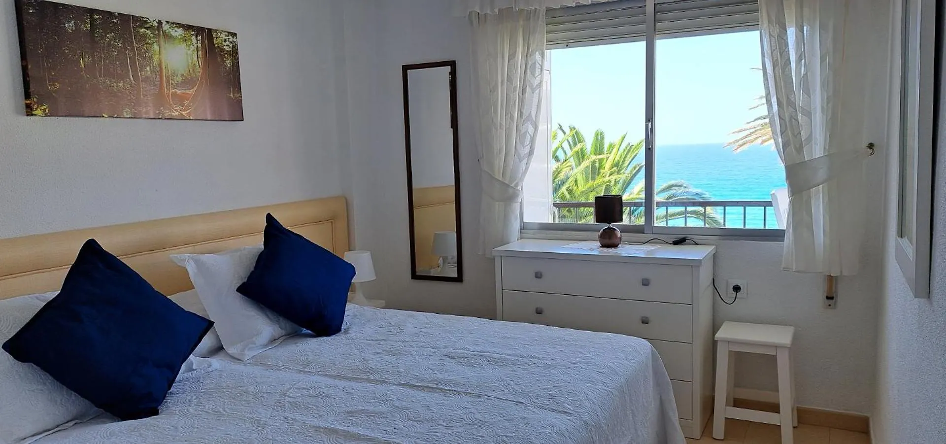 Апартаменты Acapulco Playa Beautiful Seaview Нерха