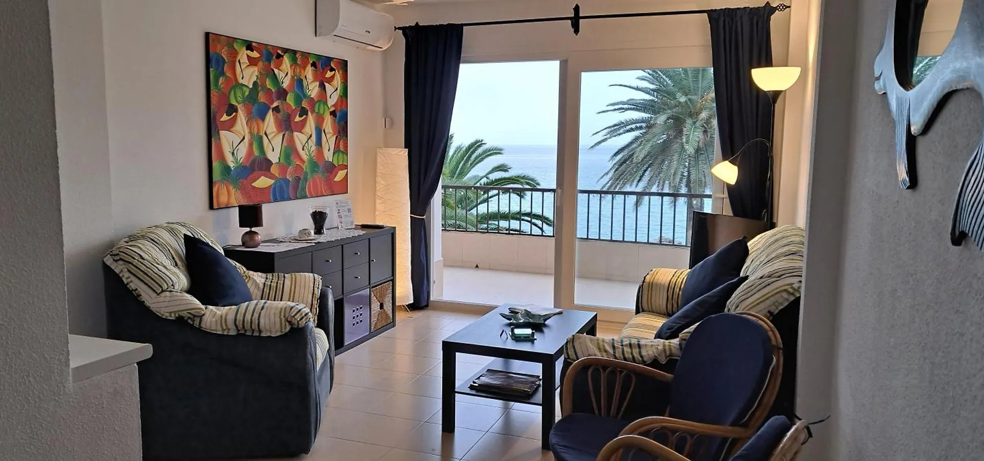 Апартаменты Acapulco Playa Beautiful Seaview Нерха